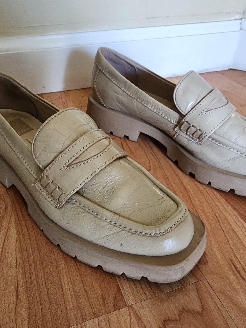 Dolce Vita Women's Tan Chunky Penny Loafers